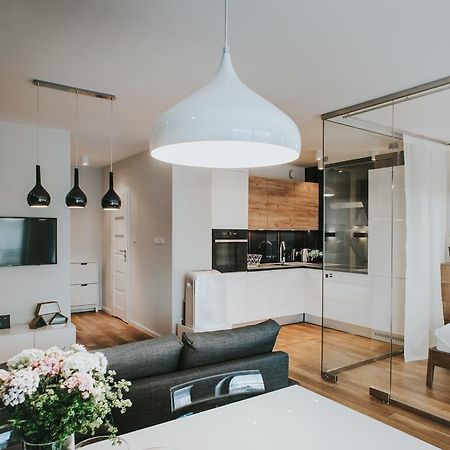 Mia Apartments Краков Экстерьер фото